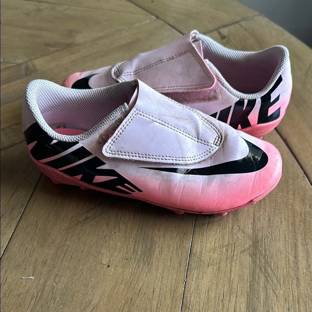 Nike Pink and Black Sneakers Slip-On Design